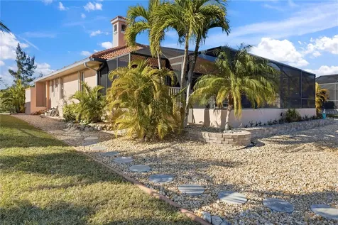8242 Arlewood Circle Port Charlotte FL 33981