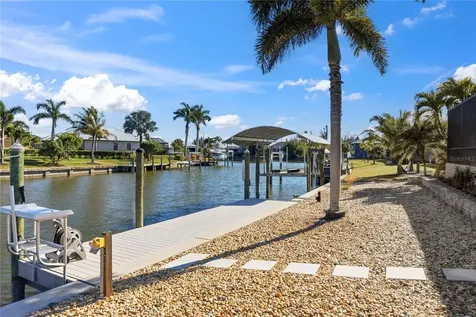 8242 Arlewood Circle Port Charlotte FL 33981