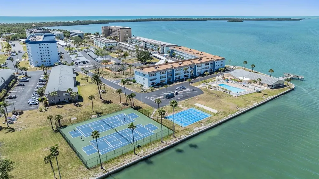 7 Dunoon Place Dunedin FL 34698