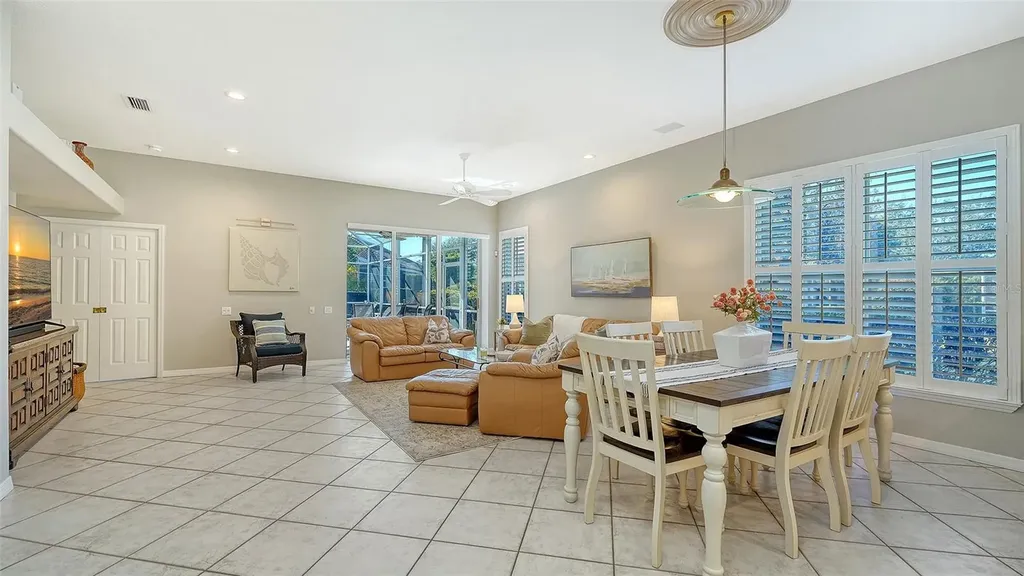 5811 White Oak Bayou Court Bradenton FL 34203