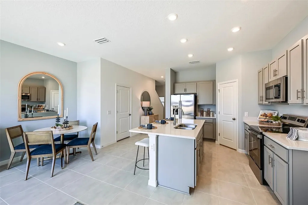 7603 Waterscape Drive Groveland FL 34736