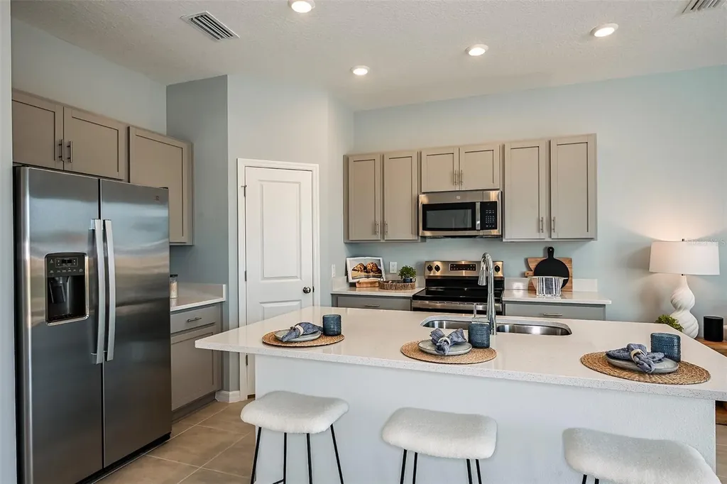 7603 Waterscape Drive Groveland FL 34736