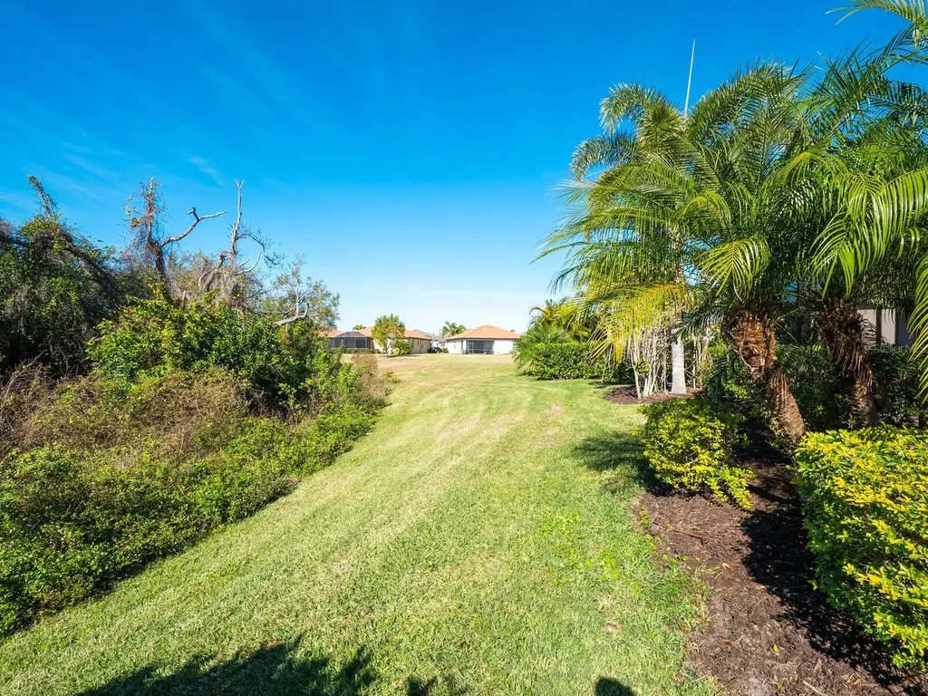 9817 Marbella Drive Bradenton FL 34211