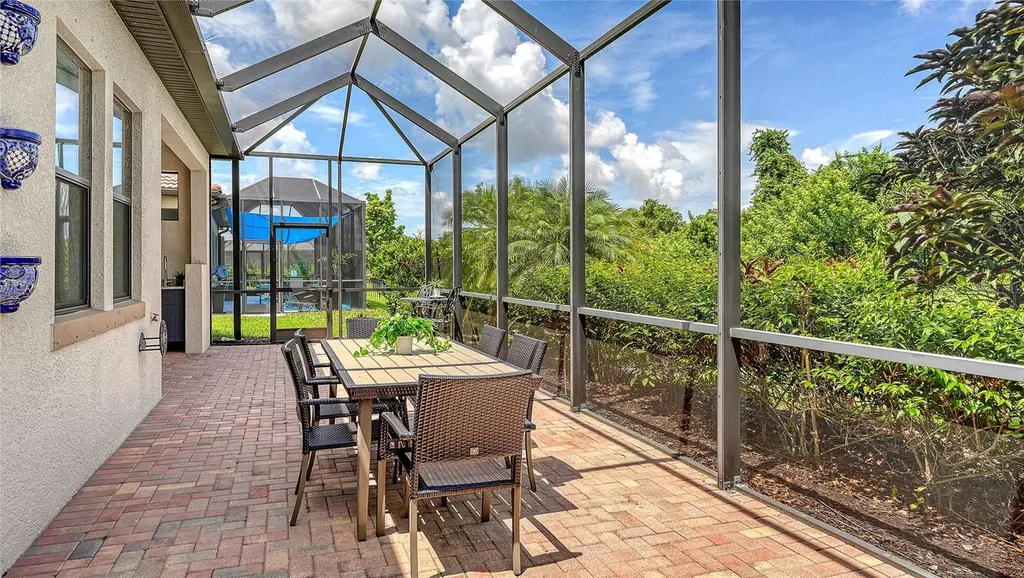 9817 Marbella Drive Bradenton FL 34211