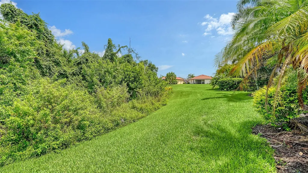 9817 Marbella Drive Bradenton FL 34211