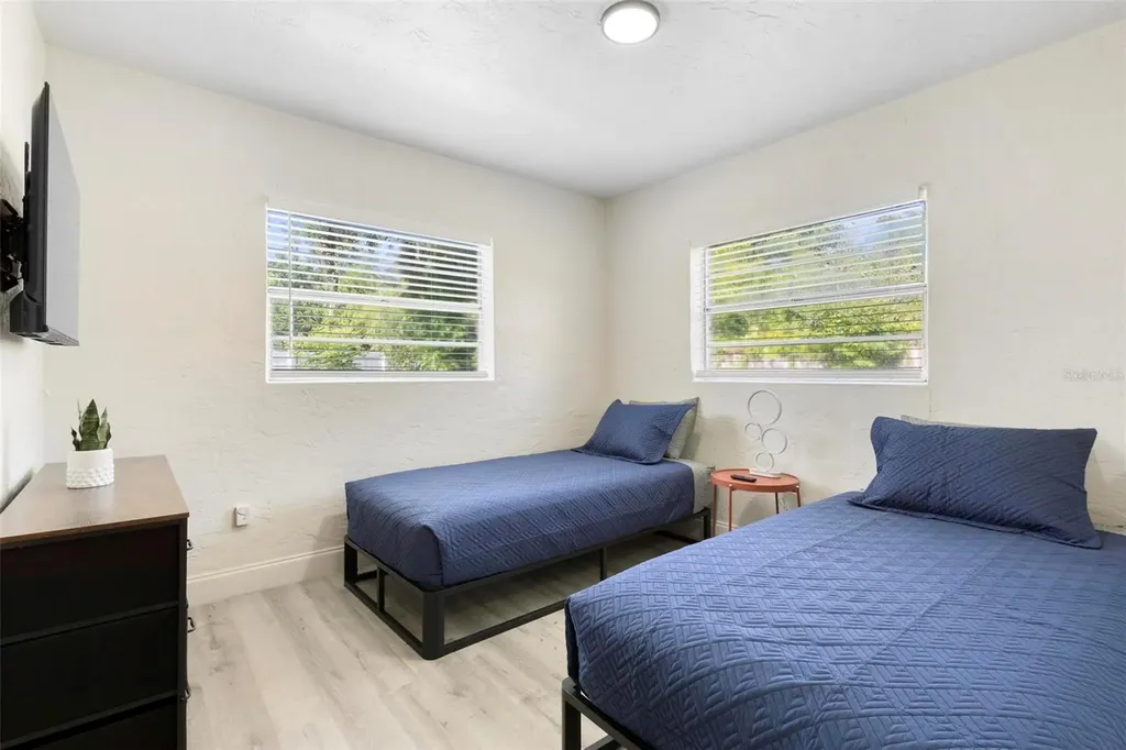 2600 S Crystal Lake Drive Orlando FL 32806