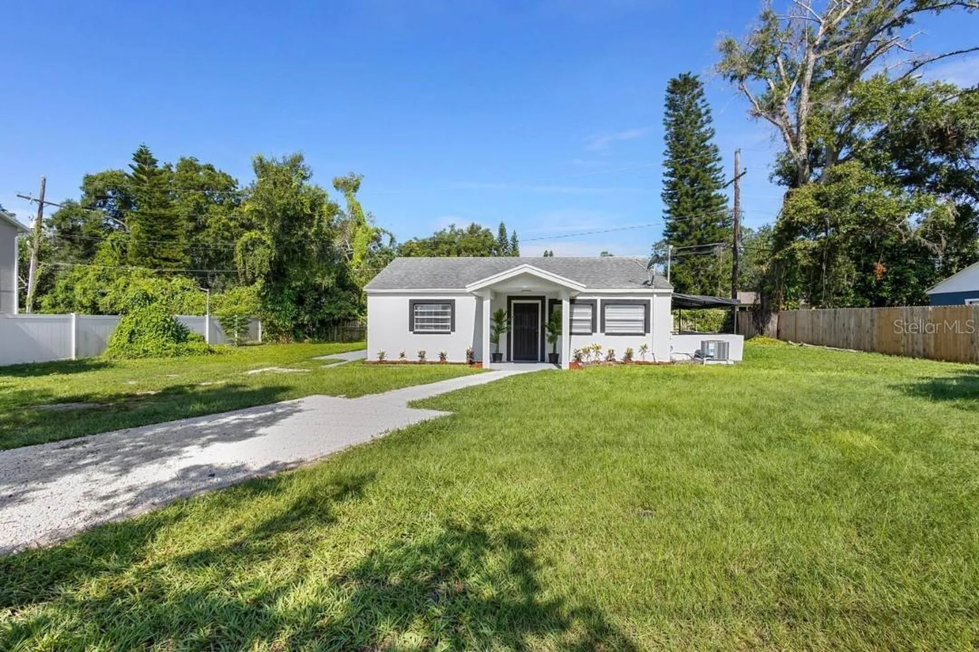 2600 S Crystal Lake Drive Orlando FL 32806