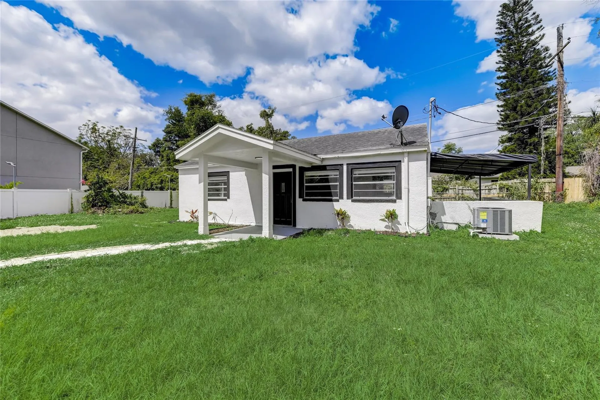 2600 S Crystal Lake Drive Orlando FL 32806