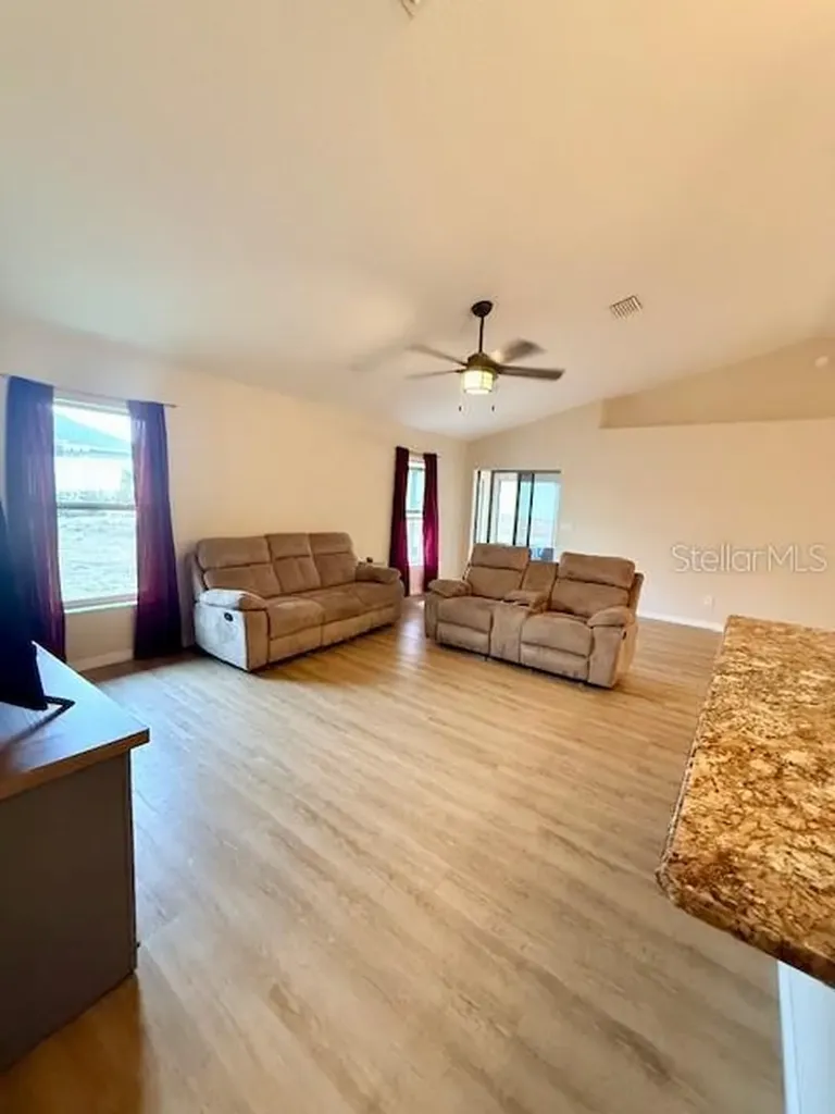 1026 SE 65th Circle Ocala FL 34472