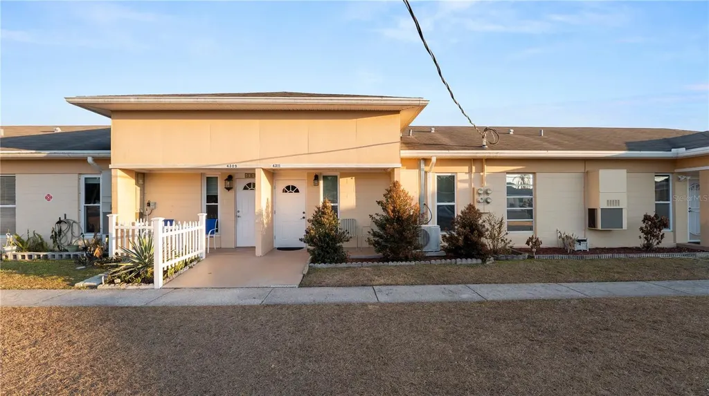 4311 Club Circle Lakeshore FL 33854
