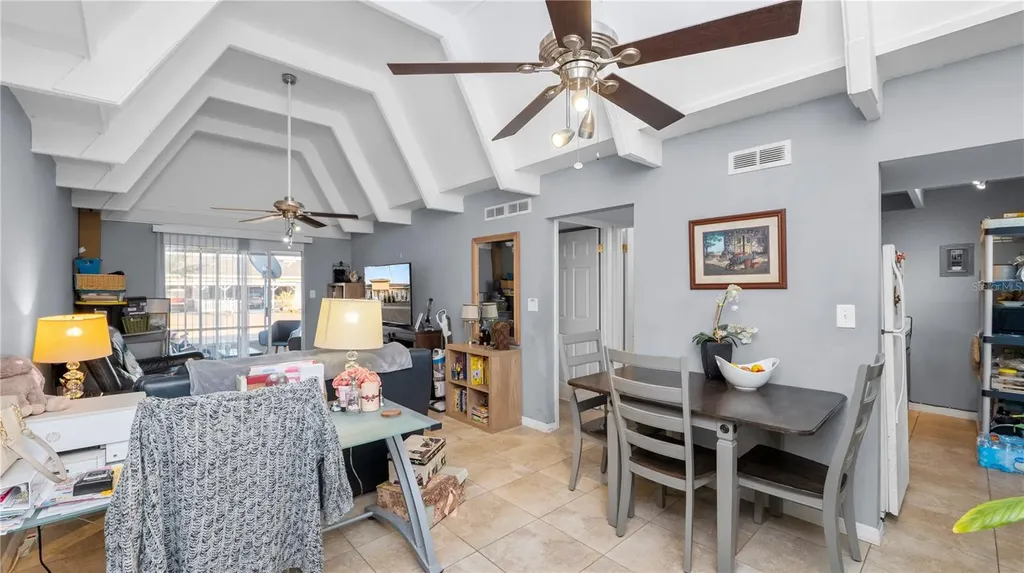 4311 Club Circle Lakeshore FL 33854