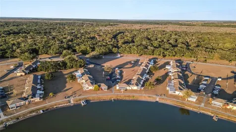 4311 Club Circle Lakeshore FL 33854