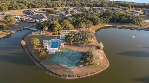 4311 Club Circle Lakeshore FL 33854