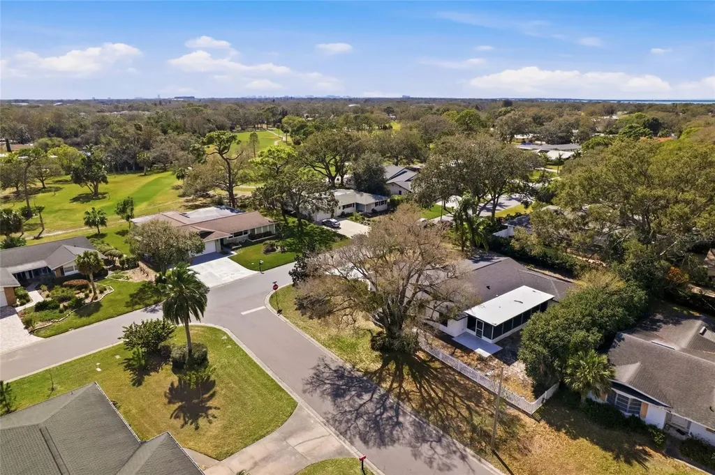1434 Hagen Avenue Dunedin FL 34698