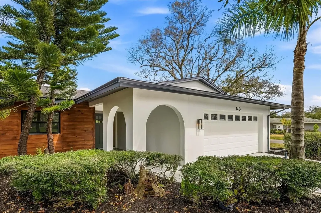 1434 Hagen Avenue Dunedin FL 34698