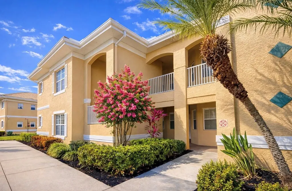 6318 Grand Oak Circle Bradenton FL 34203