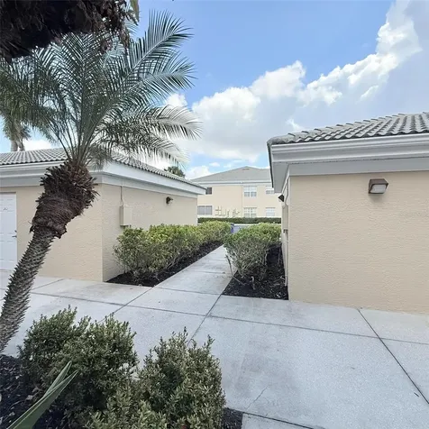 6318 Grand Oak Circle Bradenton FL 34203