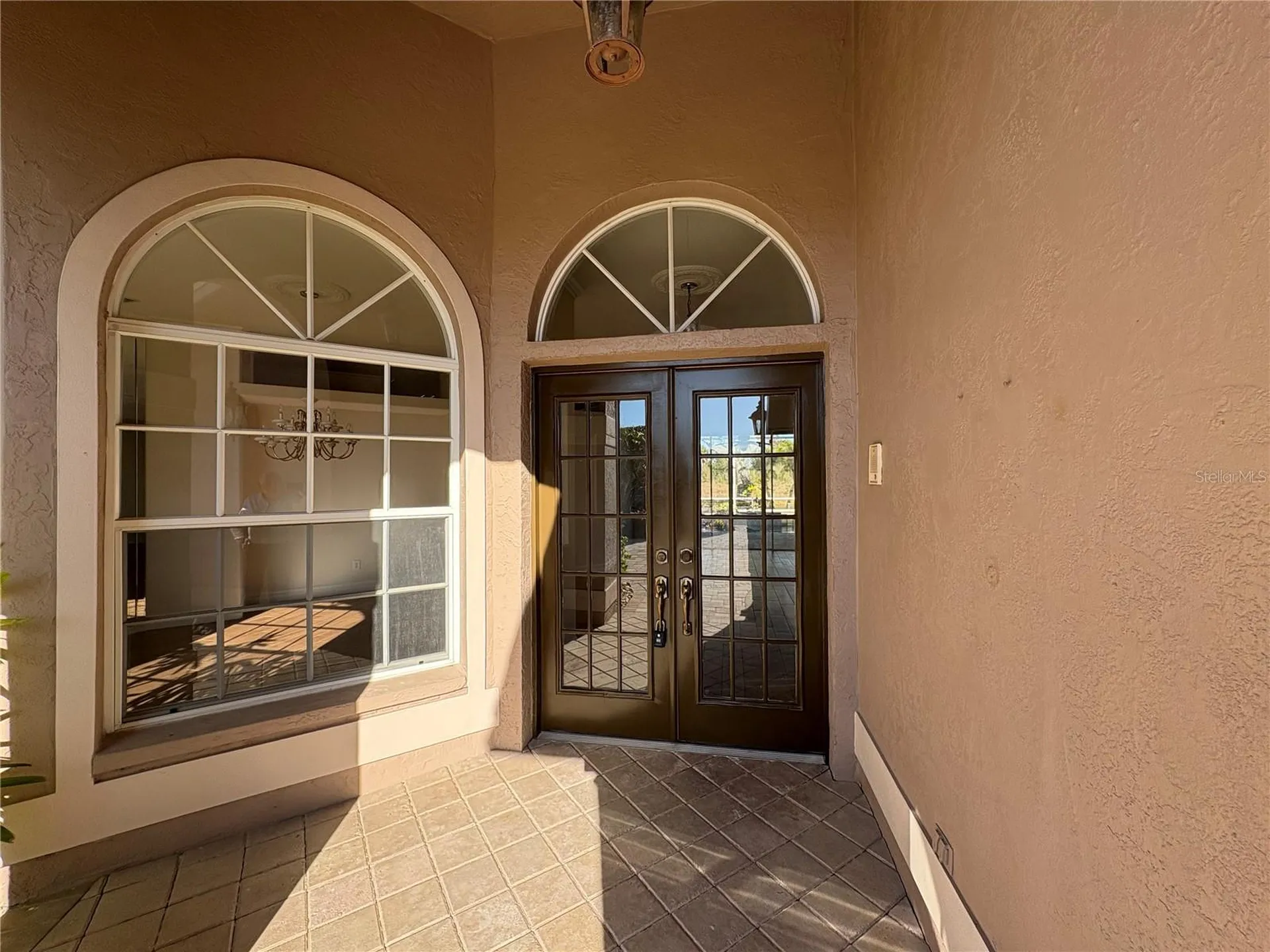 5205 Far Oak Circle Sarasota FL 34238