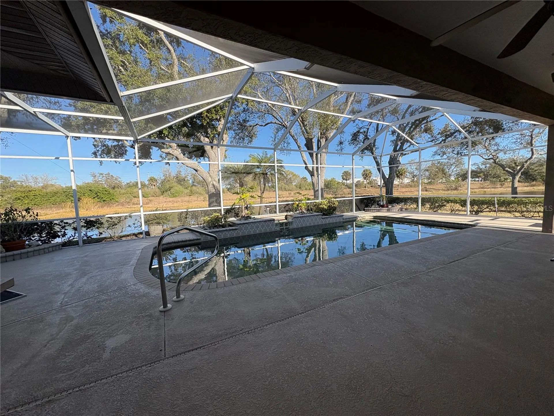 5205 Far Oak Circle Sarasota FL 34238