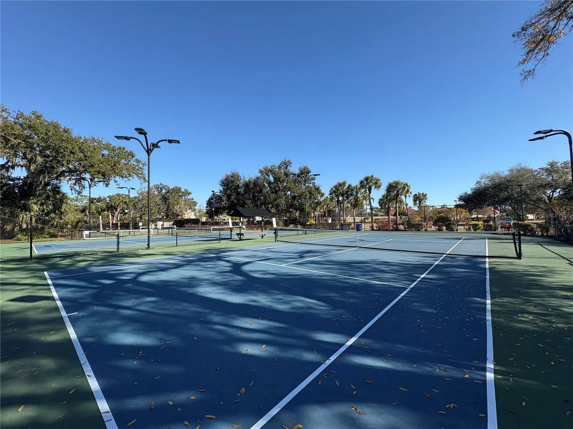 5205 Far Oak Circle Sarasota FL 34238