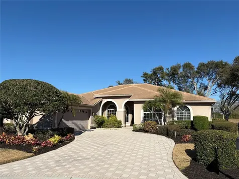 5205 Far Oak Circle Sarasota FL 34238
