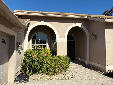 5205 Far Oak Circle Sarasota FL 34238