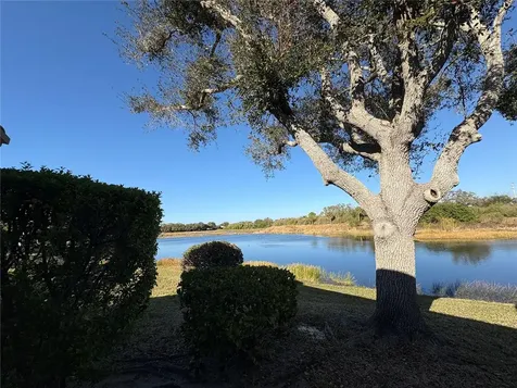 5205 Far Oak Circle Sarasota FL 34238