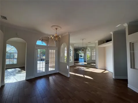 5205 Far Oak Circle Sarasota FL 34238