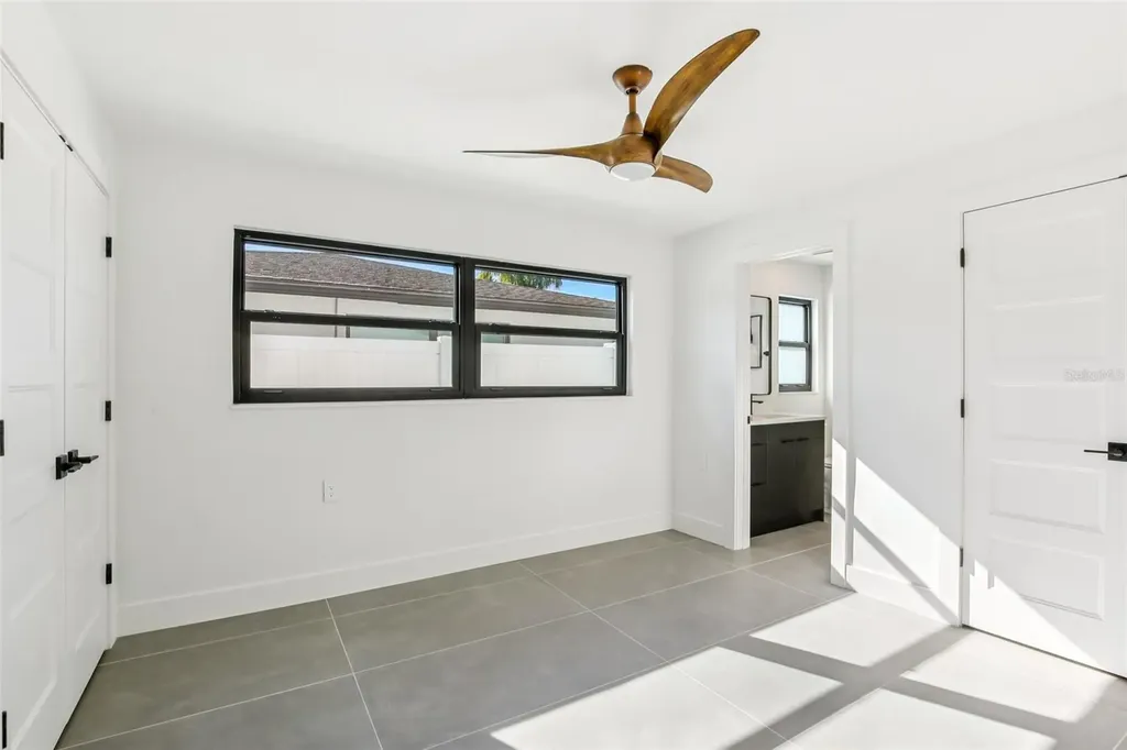 12125 5th Street E Treasure Island FL 33706