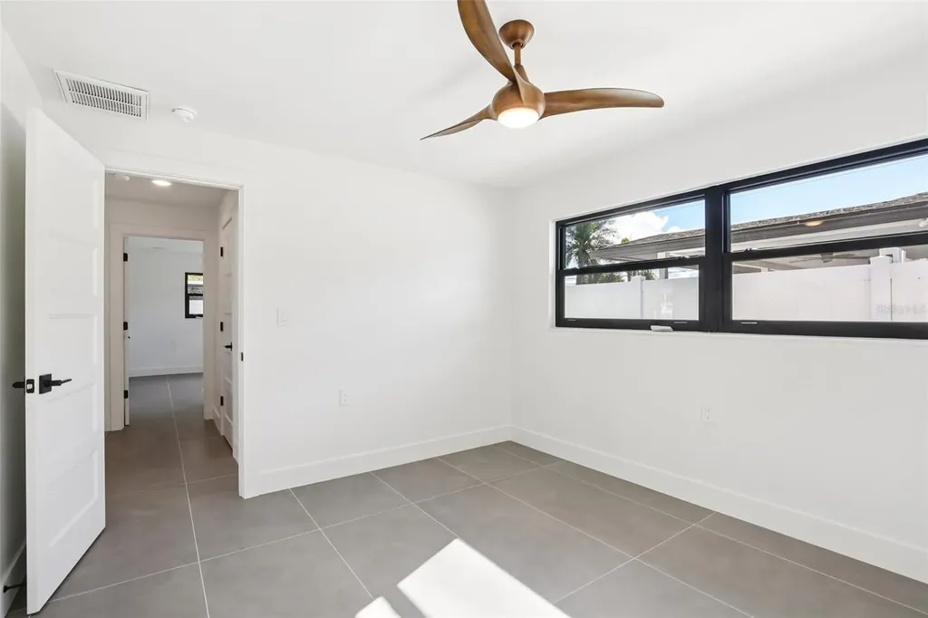 12125 5th Street E Treasure Island FL 33706