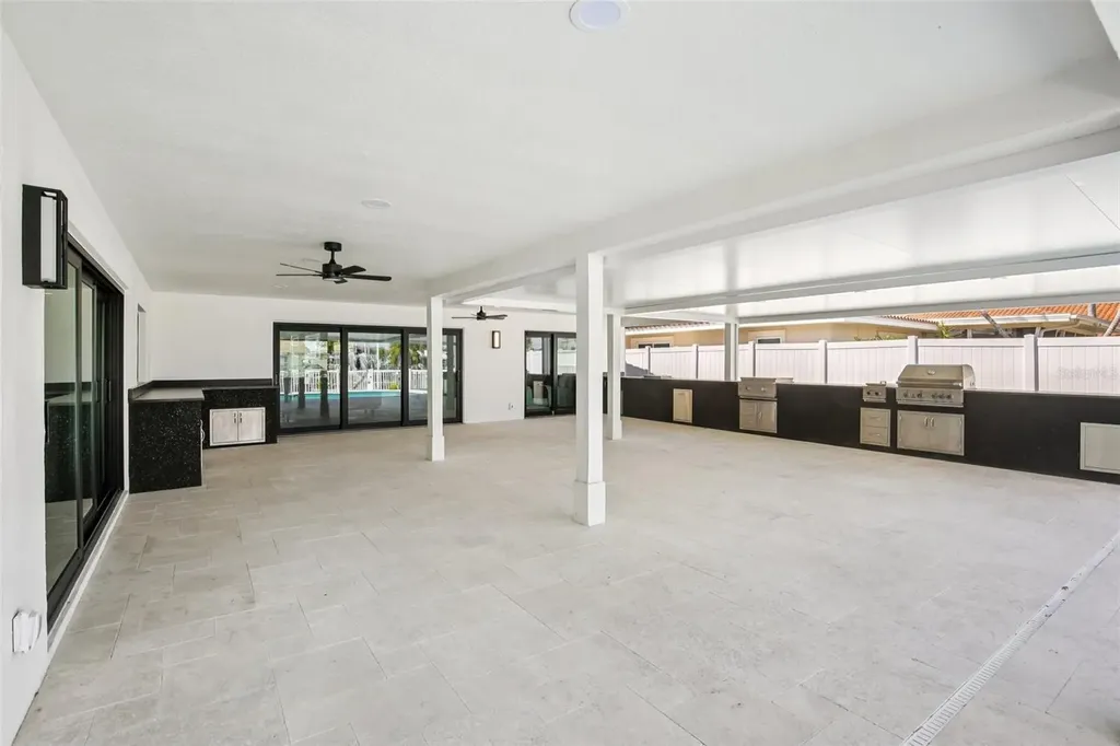 12125 5th Street E Treasure Island FL 33706