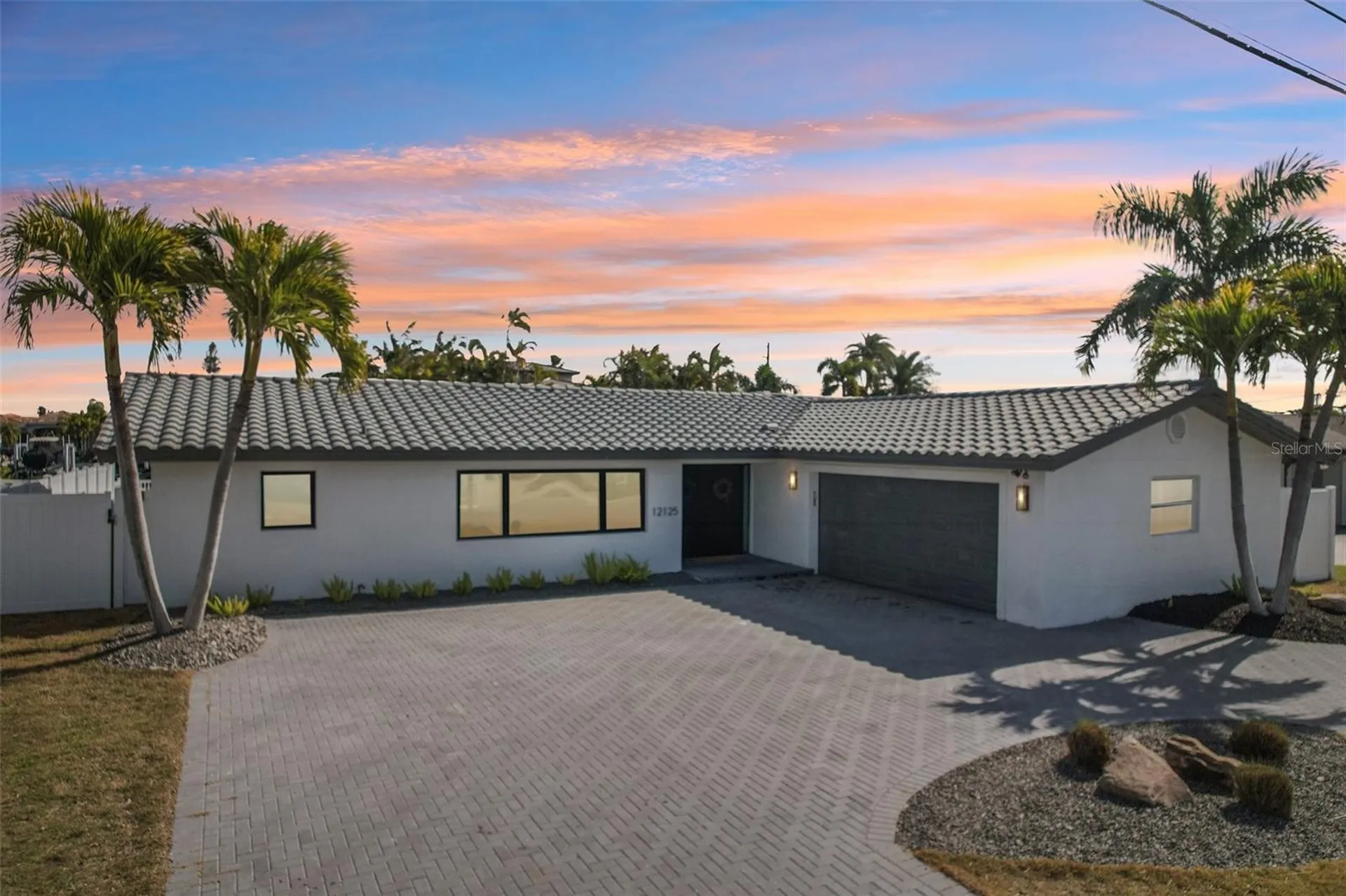 12125 5th Street E Treasure Island FL 33706