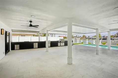 12125 5th Street E Treasure Island FL 33706