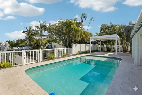 12125 5th Street E Treasure Island FL 33706