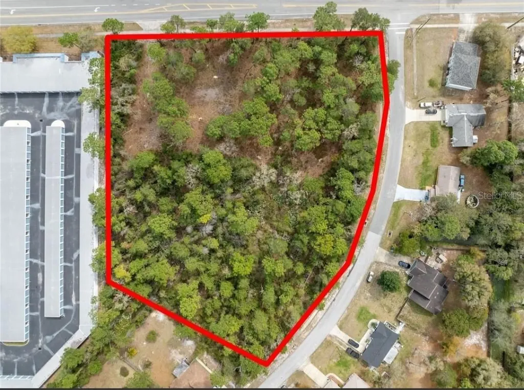 1370 Courtland Boulevard Deltona FL 32738