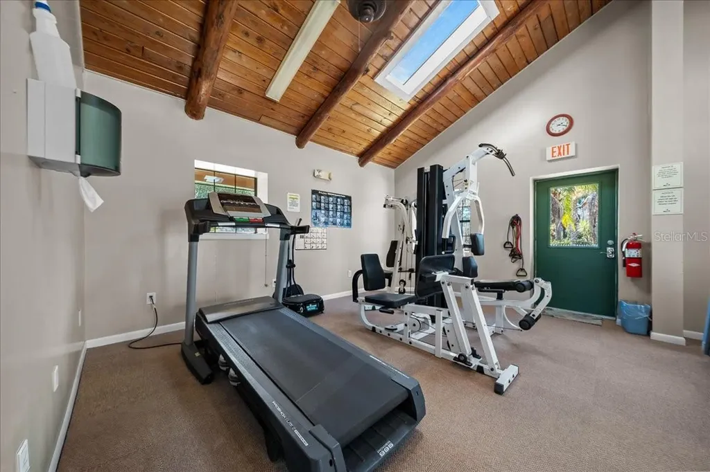 3047 NE 102nd Avenue Road Silver Springs FL 34488