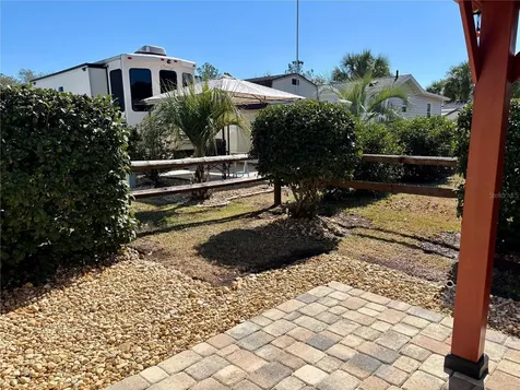 3047 NE 102nd Avenue Road Silver Springs FL 34488