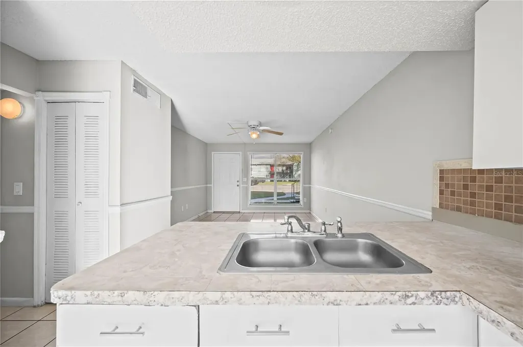 1896 Caralee Boulevard Orlando FL 32822
