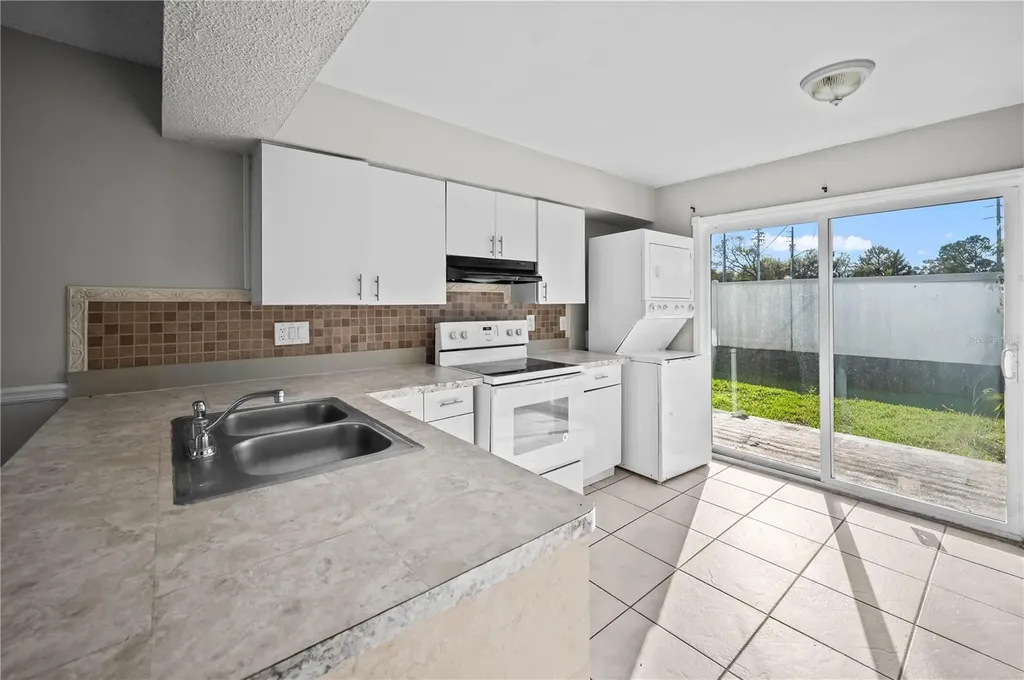 1896 Caralee Boulevard Orlando FL 32822