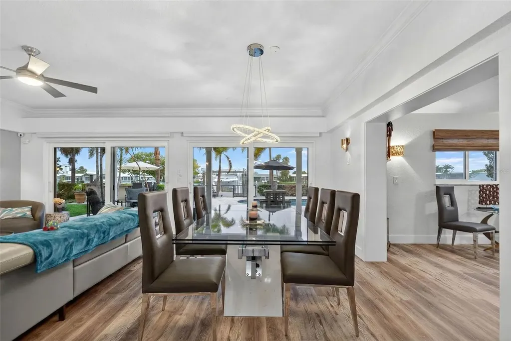 136 Windward Island Clearwater Beach FL 33767