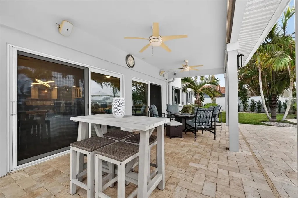 136 Windward Island Clearwater Beach FL 33767