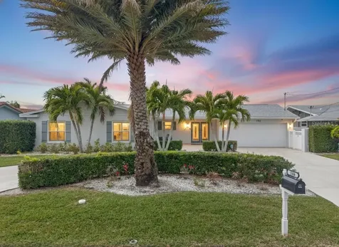 136 Windward Island Clearwater Beach FL 33767
