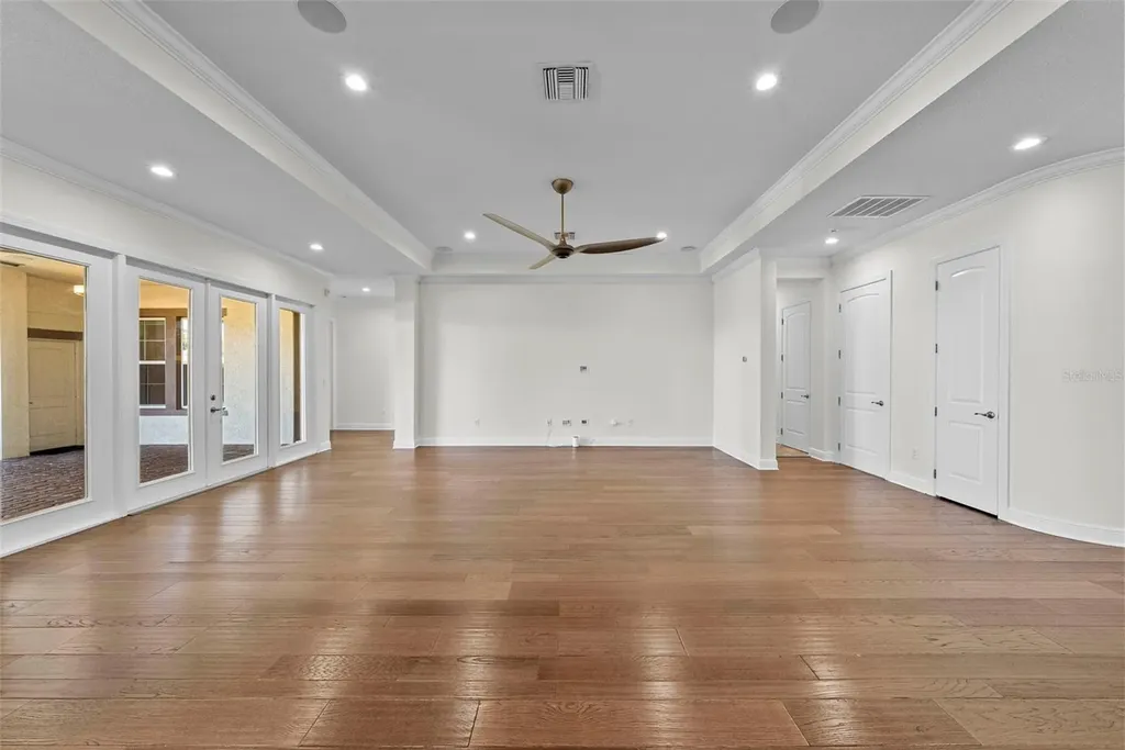 3701 W Jetton Avenue Tampa FL 33629