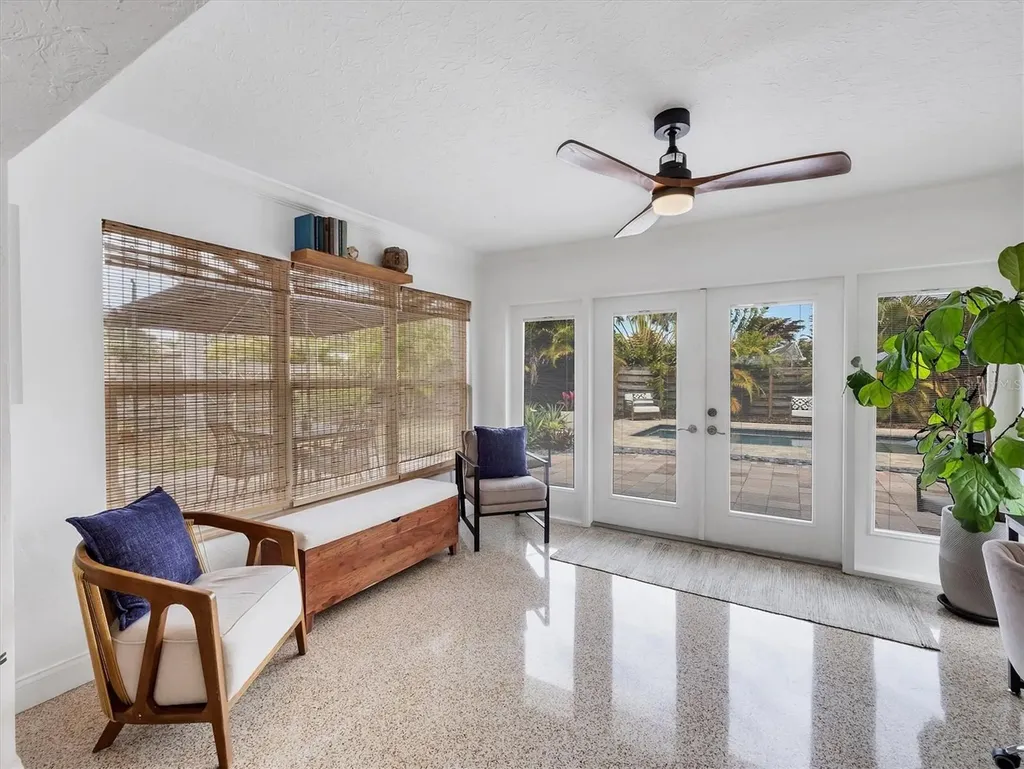2329 Siesta Drive Sarasota FL 34239