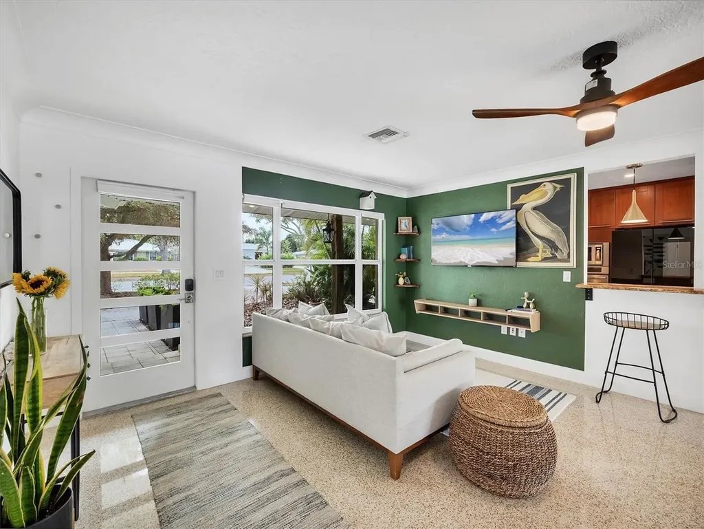 2329 Siesta Drive Sarasota FL 34239