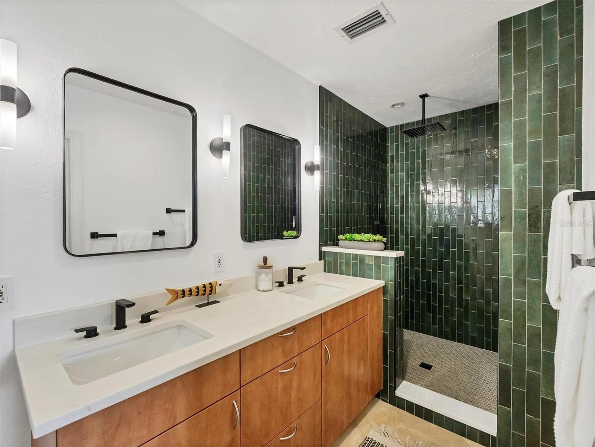 2329 Siesta Drive Sarasota FL 34239