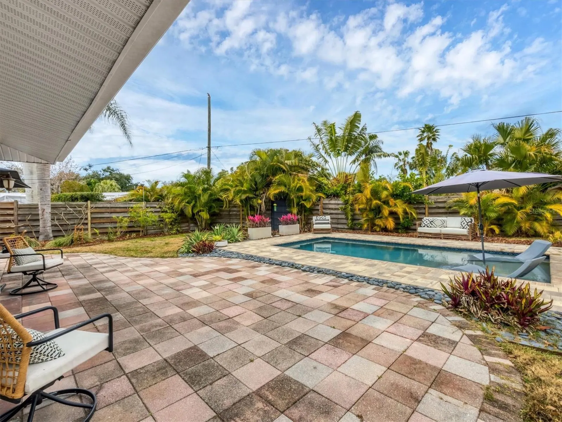 2329 Siesta Drive Sarasota FL 34239
