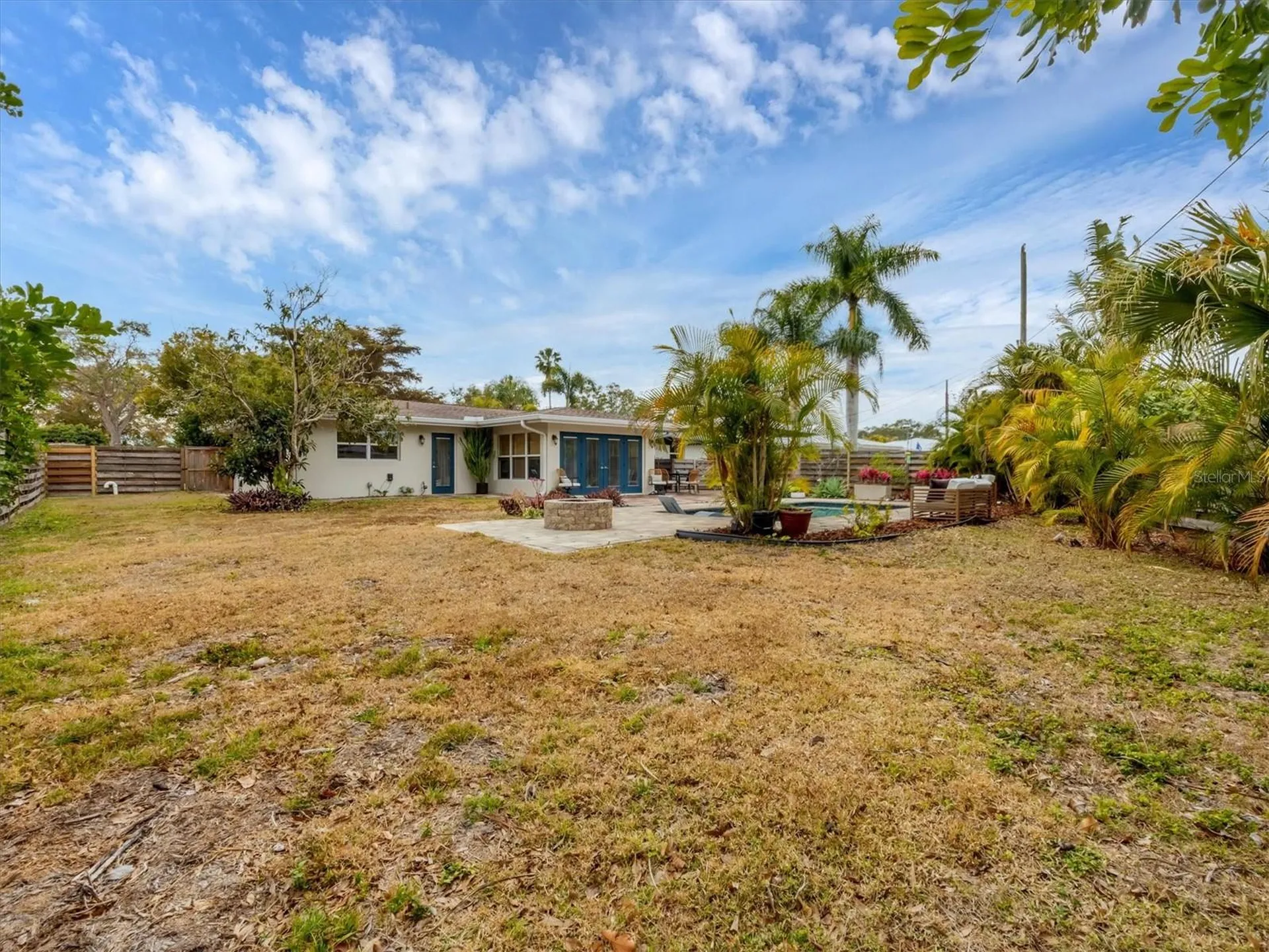 2329 Siesta Drive Sarasota FL 34239