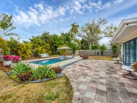 2329 Siesta Drive Sarasota FL 34239