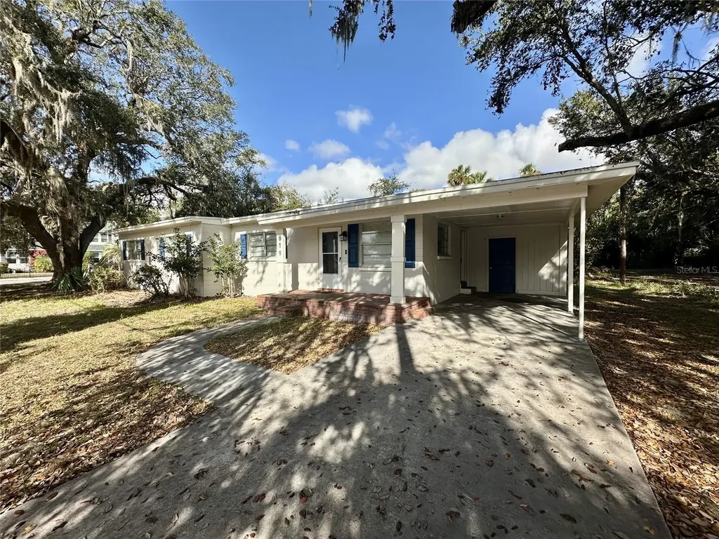 819 W Portage Street Kissimmee FL 34741